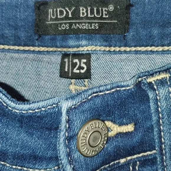 Judy Blue Slim Fit Distressed Medium Wash Size 25 - Picture 5 of 12